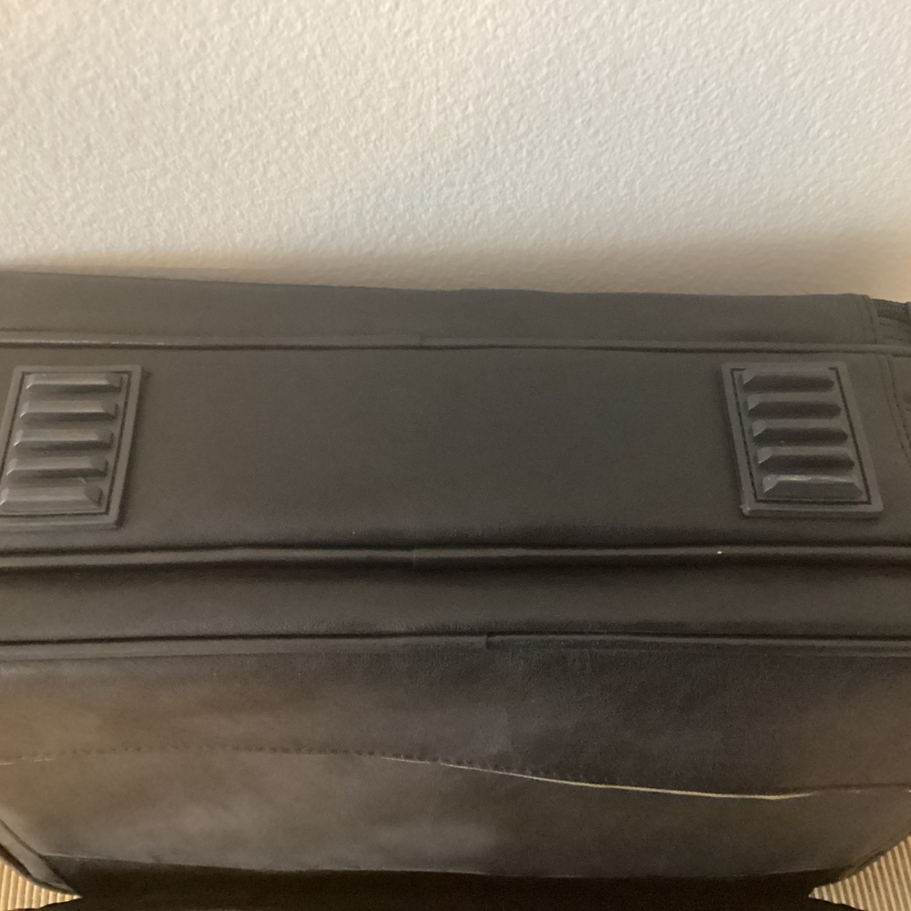 Laptop/Computer Bag - Picture 9 of 10